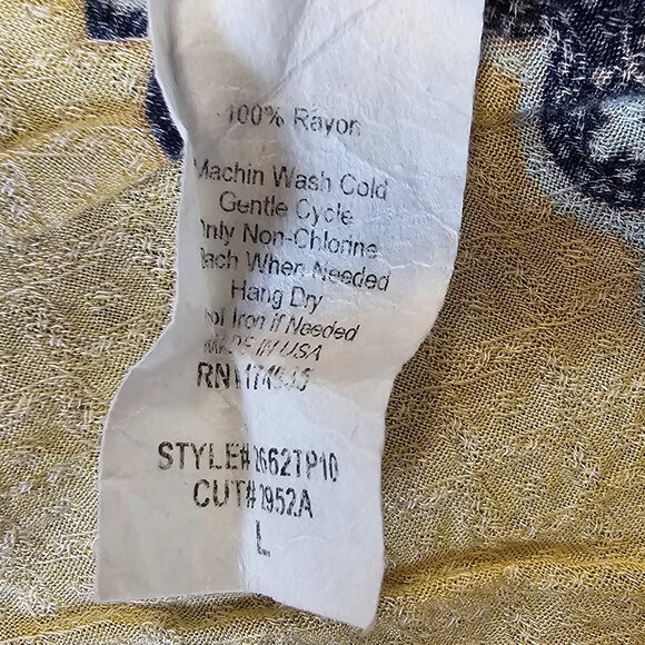 VERSE paisley tank top- Sz Large - Picture 3 of 5